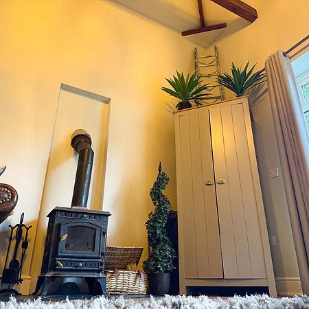 Beautiful Cotswold Couples Retreat Villa Bourton-on-the-Water Eksteriør bilde
