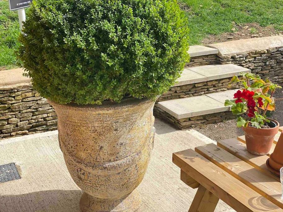 Beautiful Cotswold Couples Retreat Villa Bourton-on-the-Water Eksteriør bilde